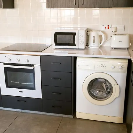 Διαμέρισμα Blu Mackenzie 1 Bdr Flat With Pool *